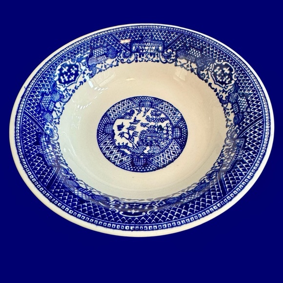 Vintage Blue Willow Porcelain Coupe Cereal Bowls by SCIO - Picture 5 of 7